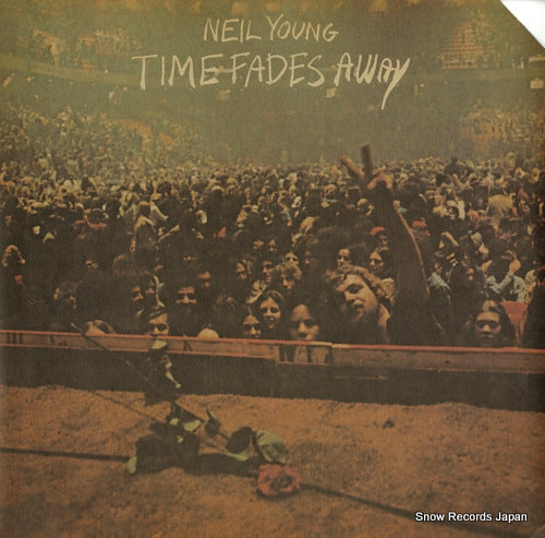 YOUNG, NEIL time fades away K54010
