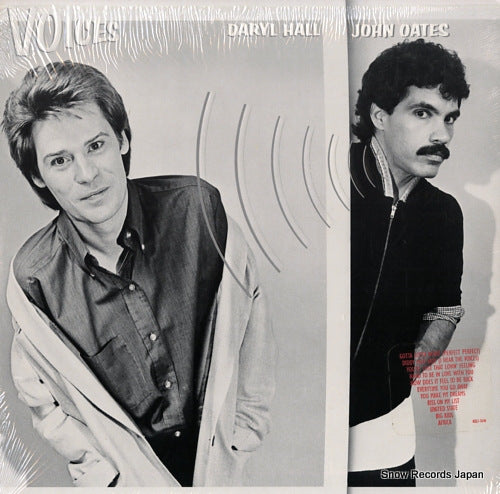 HALL, DARYL, AND JOHN OATES voices AQL1-3646