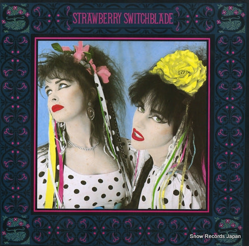 STRAWBERRY SWITCHBLADE strawberry switchblade KODE11 / 240525-1