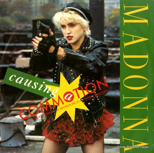 MADONNA causing a commotion W8224T