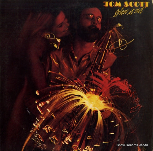 SCOTT, TOM blow it out 25AP865