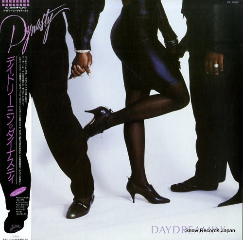 DYNASTY daydreamin' VIL-28061