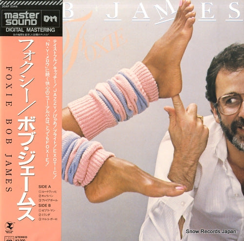 JAMES, BOB foxie 30AP2544