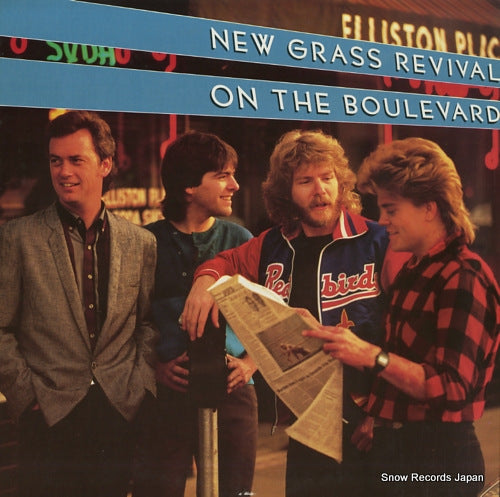 NEW GRASS REVIVAL on the boulevard L20P-1196
