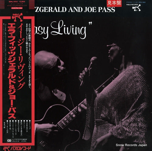 FITZGERALD, ELLA, AND JOE PASS easy living 28MJ3562