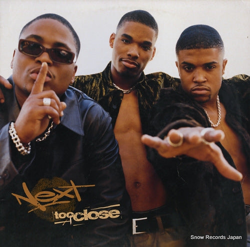 NEXT too close 07822-13457-1