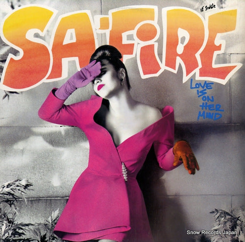 SA-FIRE love is on her mind 872069-1