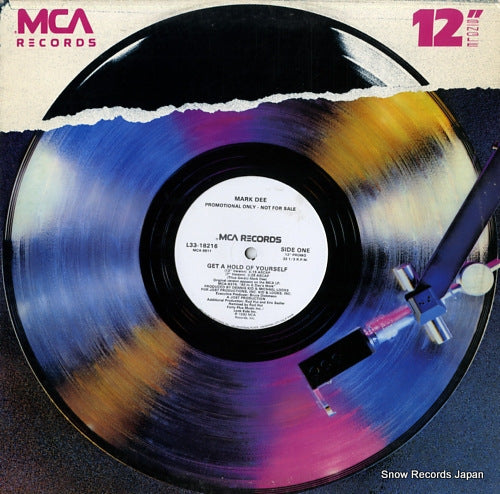 DEE, MARK get a hold of yourself L33-18216