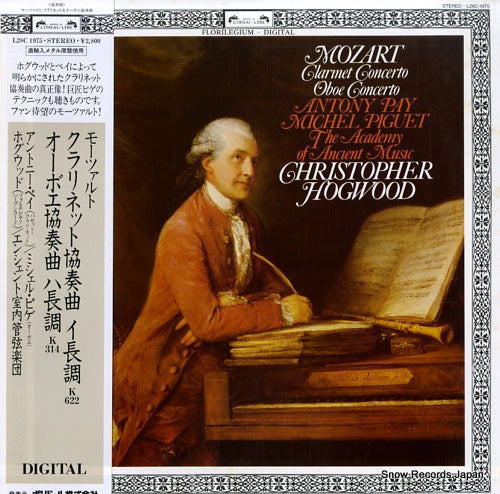 HOGWOOD, CHRISTOPHER mozart; clarinet concerto / oboe concerto L28C1975