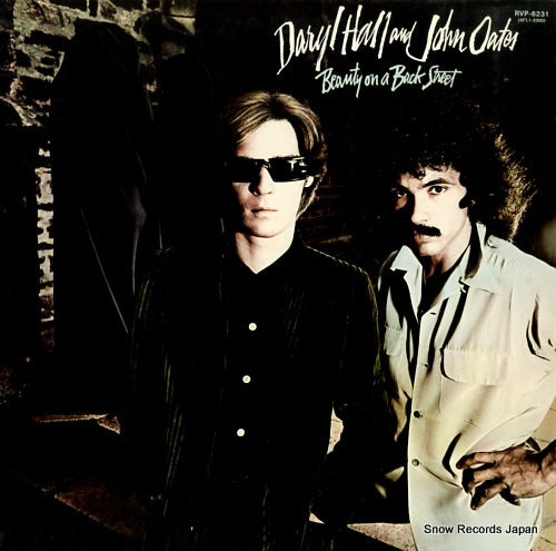 HALL, DARYL, AND JOHN OATES beauty on a back street RVP-6231