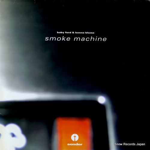 FORD, BABY, AND BENNO BLOME smoke machine SENDER064