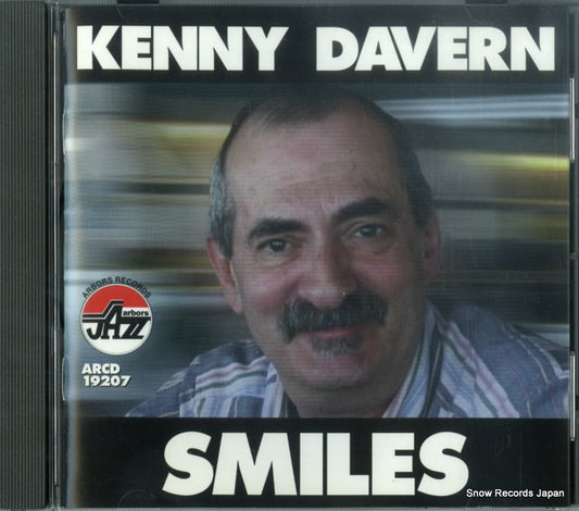 DAVERN, KENNY smiles ARCD19207