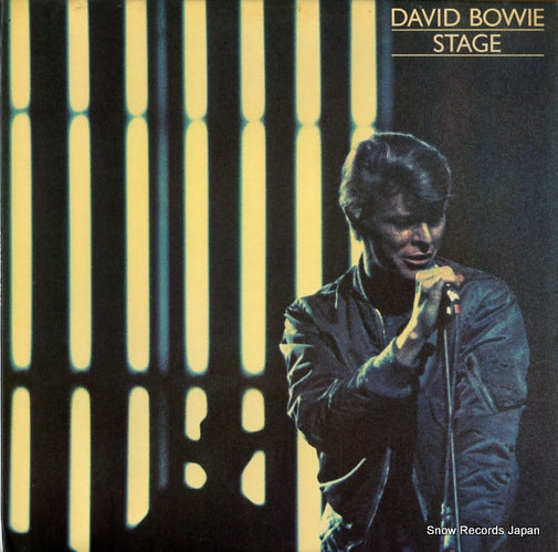 BOWIE, DAVID stage PL02913(2)