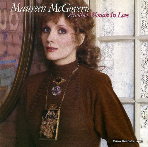 MCGOVERN, MAUREEN another woman in love 28AP3385