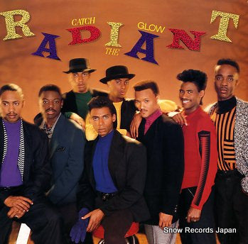 RADIANT catch the glow FC44325