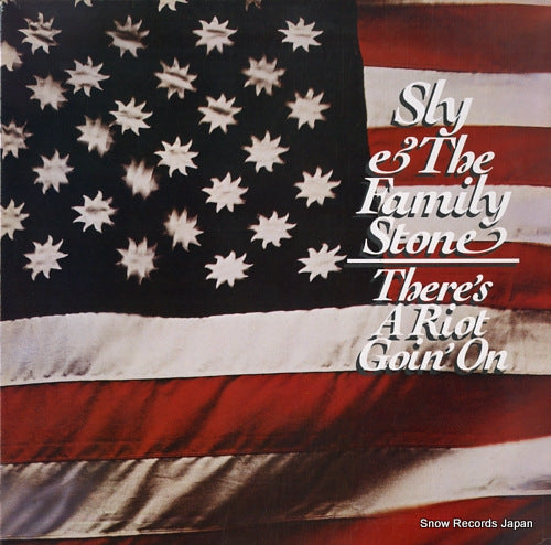 SLY AND THE FAMILY STONE there's a riot goin' on XED165