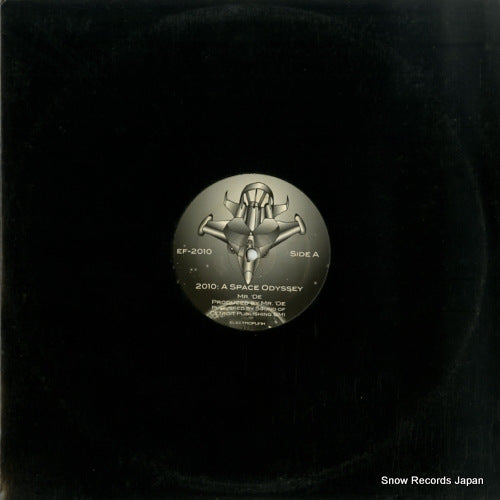 MR. 'DE 2010: a space odyssey EF-2010