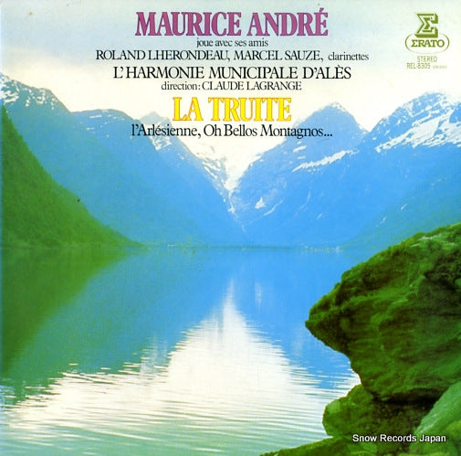 ANDRE, MAURICE joue avec ses amis REL-8305