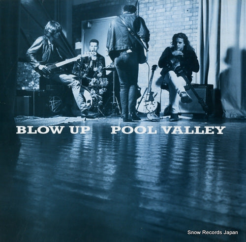 BLOW UP pool valley CRE049T