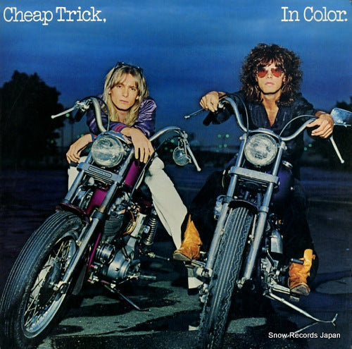 CHEAP TRICK in color 25AP728