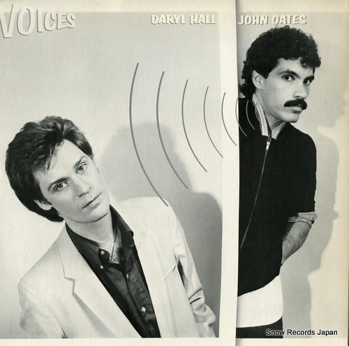 HALL, DARYL, AND JOHN OATES voices AQL1-3646