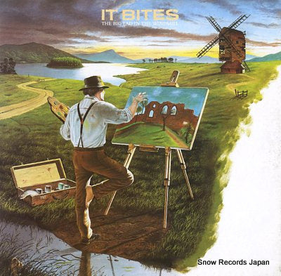 IT BITES the big lad in the windmill V2378