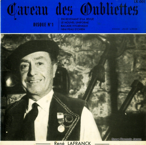 EZANNO, RENEE en revenant de la revue LK001