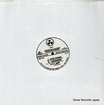 MUSIC OF THE WORLD gipsy woman / anamaria SHL-1031