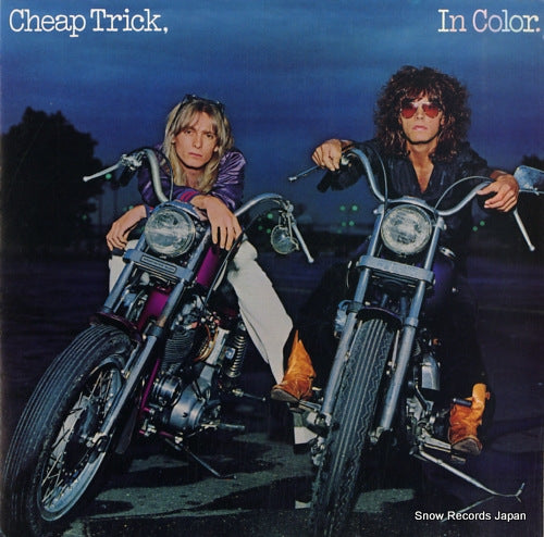 CHEAP TRICK in color PE34884
