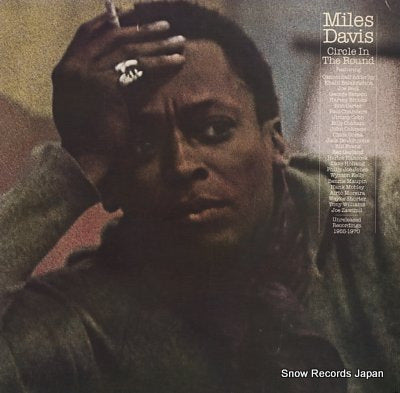 DAVIS, MILES circle in the round KC236278