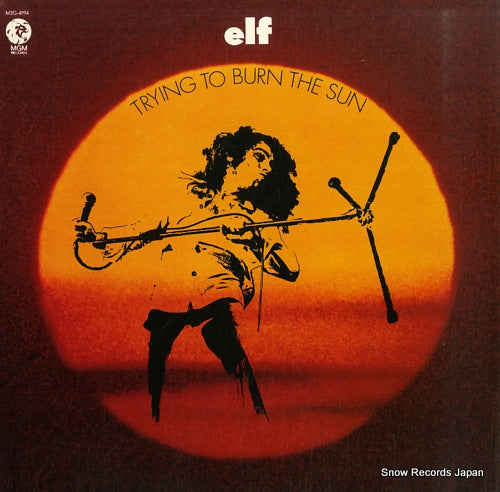 ELF trying to burn the sun M3G-4994