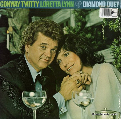 TWITTY, CONWAY, AND LORETTA LYNN diamond duet MCA-723