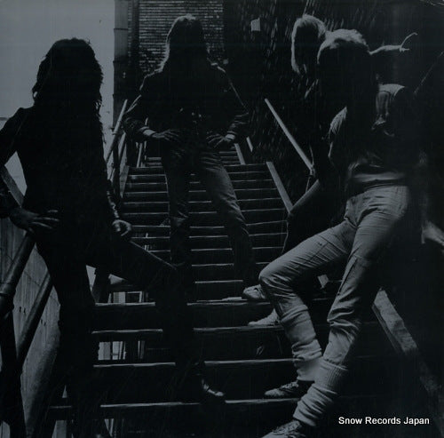 GREAT WHITE out of the night AR001