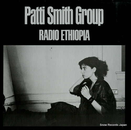 SMITH, PATTI, GROUP radio ethiopia 201117