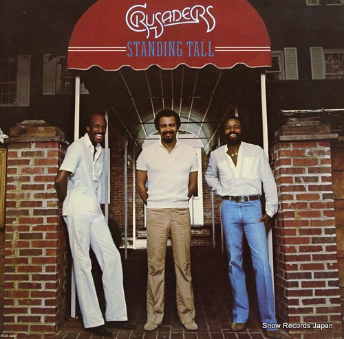 CRUSADERS standing tall MCA-5254