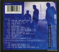 D000276302 back cover