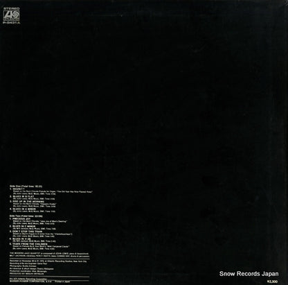 P-8431A back cover