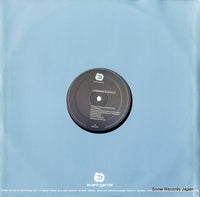AVANT009 back cover