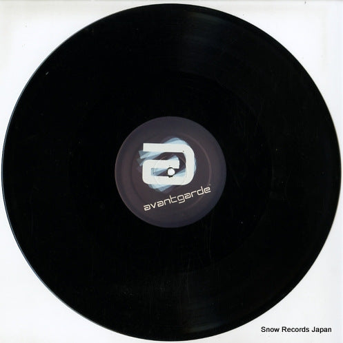 AVANT009 disc