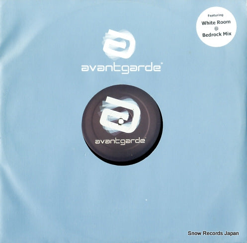 AVANT009 front cover