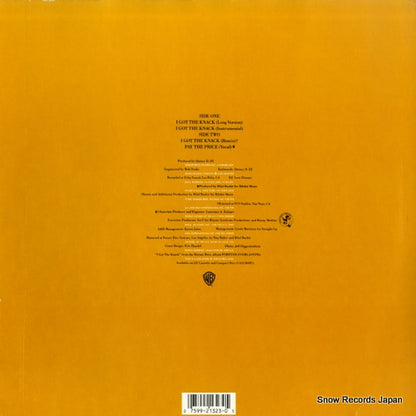 921323-0 back cover