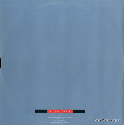 XN4786 back cover