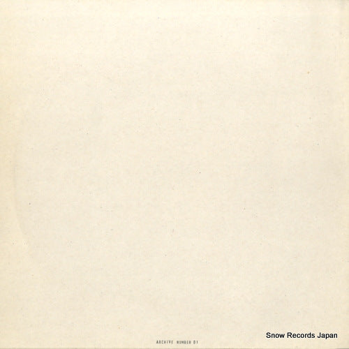 ZZZ01 / ARCHIVENUMBER01 back cover