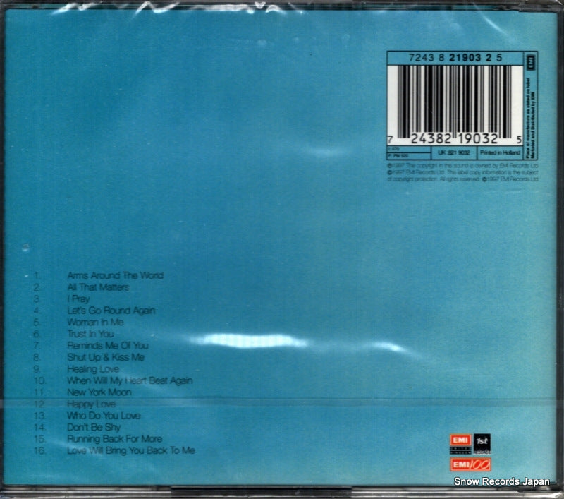 724382190325 / 8219032 back cover