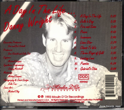 NIW942 back cover